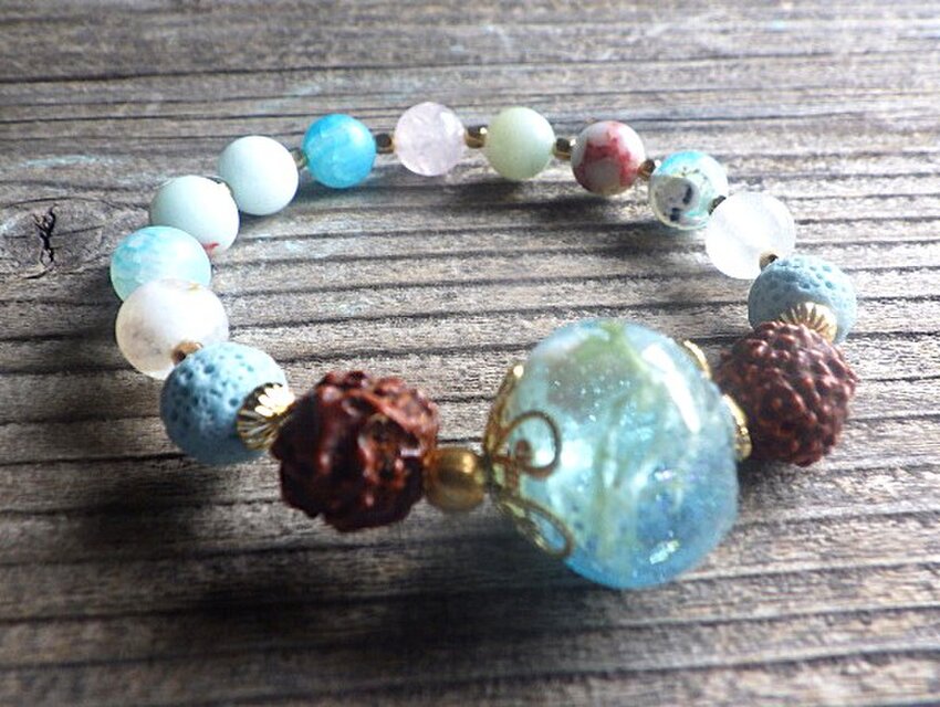 Under the Sea＊ Lava Stone Diffuser Bracelet 暗闇で光る浅瀬の海