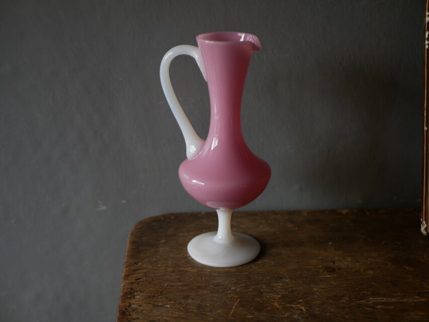 ピンク×ホワイト オパリン フラワーベース 花器 花瓶 フランス