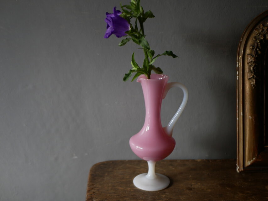 ピンク×ホワイト オパリン フラワーベース 花器 花瓶 フランス