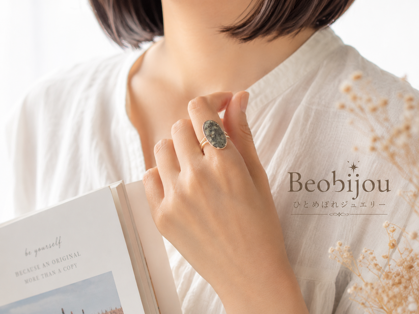 神秘の輝き グリーンシラー ラルビカイト天然石リング｜Beobijou