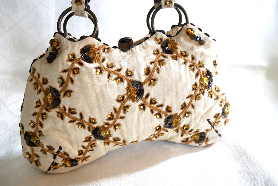 美品　JAMIN PUECH ジャマンピュエッシェ　ハンドバック　装飾バック JAMIN PUECH】ジャマンピュエッシュ 刺繍とビーズ装飾のハンドバッグ