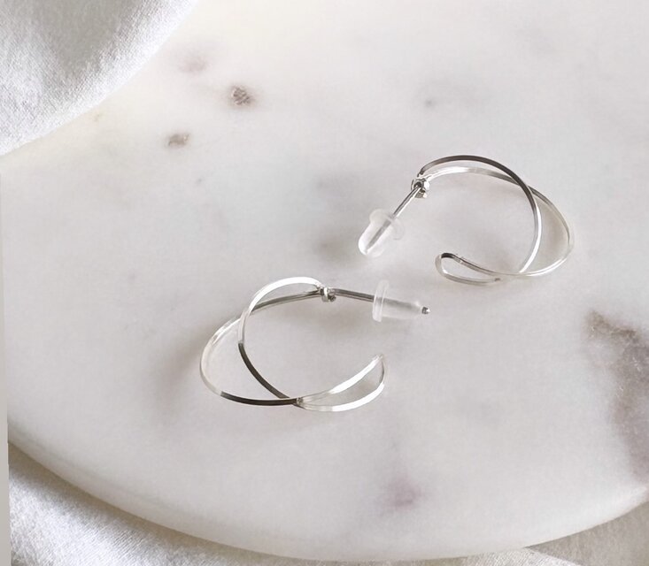 silver925 Cross hoop フープピアス | iichi 日々の暮らしを心地よく