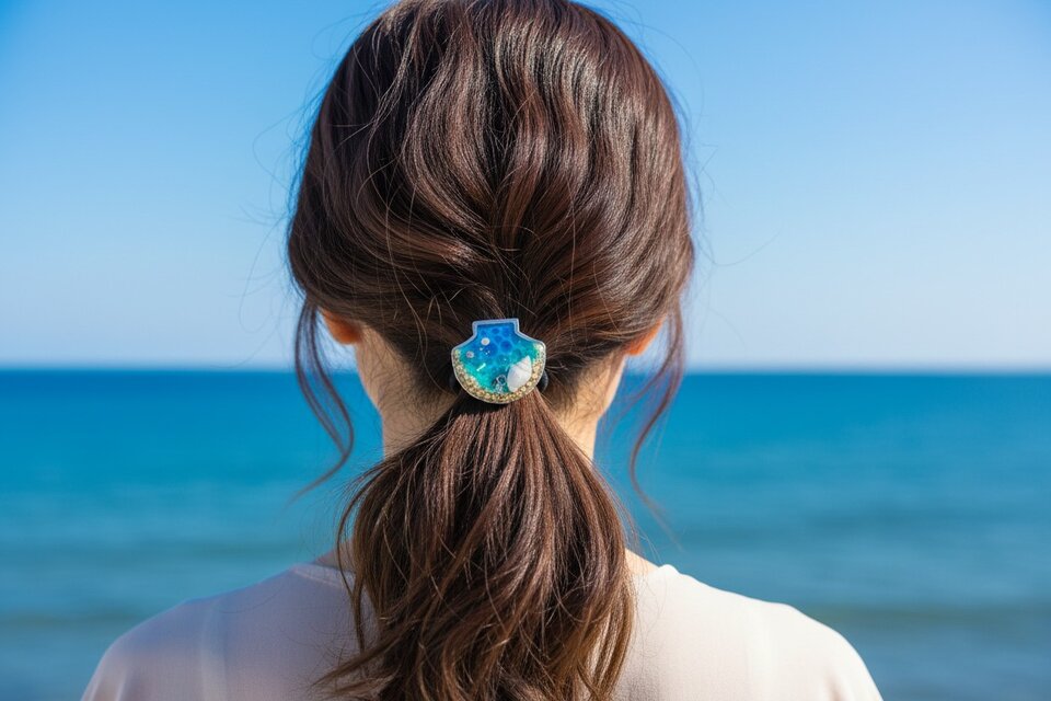 貝殻に宿る小さな海の物語ヘアゴム】夏の海貝殻ヘアゴム シルバー金具