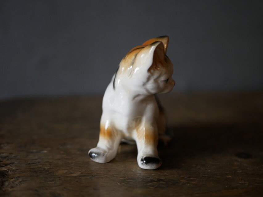 neko 2 フィギュリン 猫 フランスヴィンテージ ブロカントのある