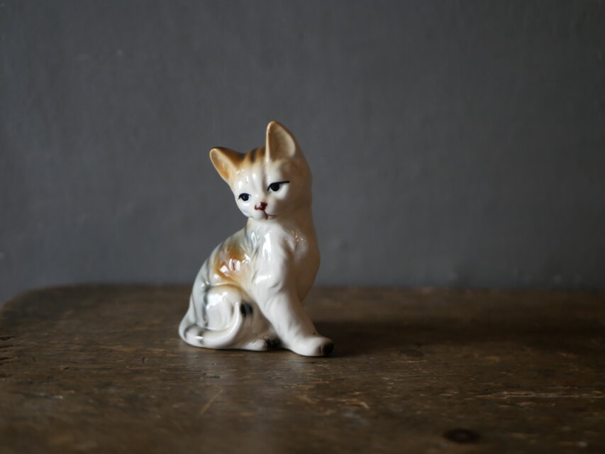 アンティーク ヴィンテージ Andrea シャム猫 猫 陶器 フィギュリン 置物 neko 1 フィギュリン 猫 フランスヴィンテージ ブロカントのある