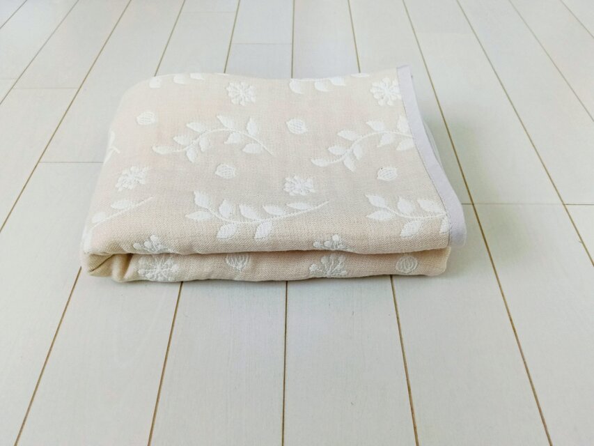 北欧風植物柄やわらか6重ガーゼのブランケット *73x107cm* | iichi