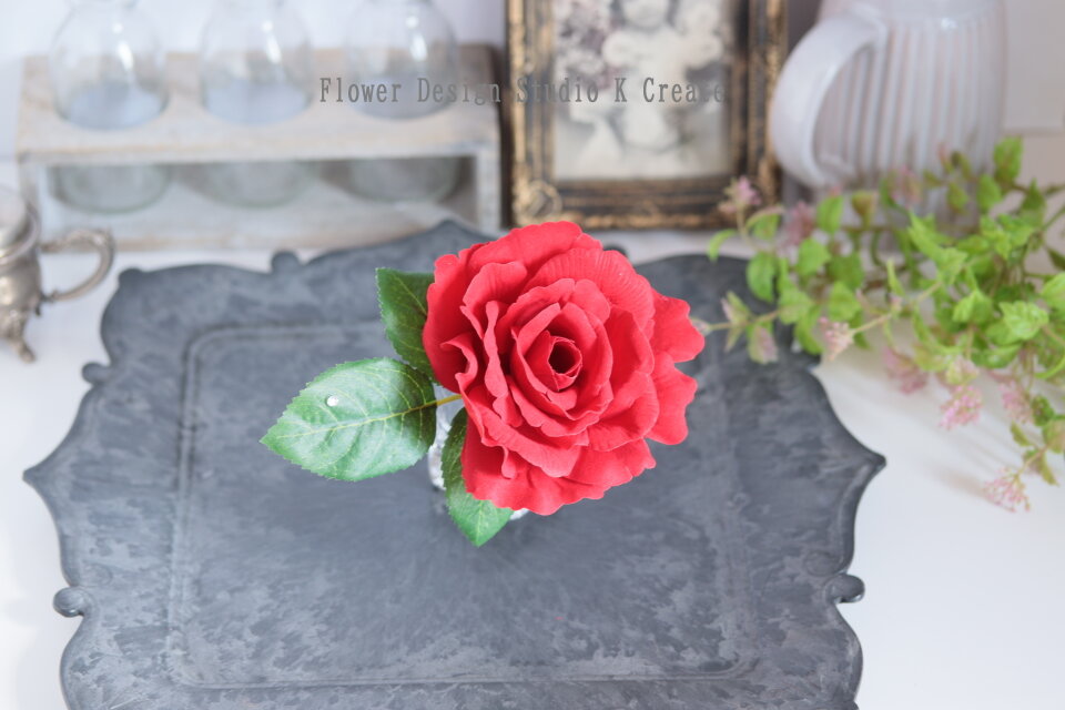 深紅の薔薇と葉のUピン髪飾り｜フラメンコ・ダンス・発表会・前撮り