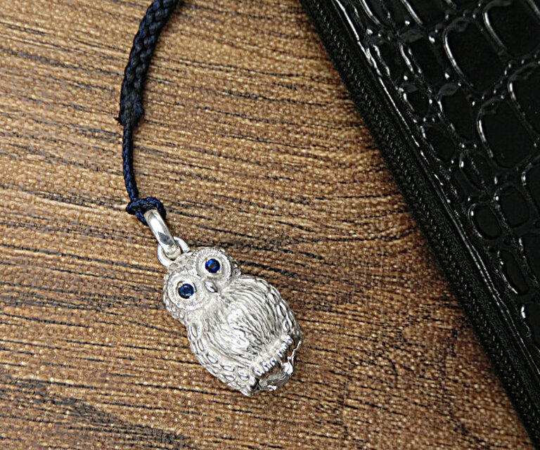 銀製フクロウの根付】 純金仕上天然ダイヤモンド＆サファイア入り2点