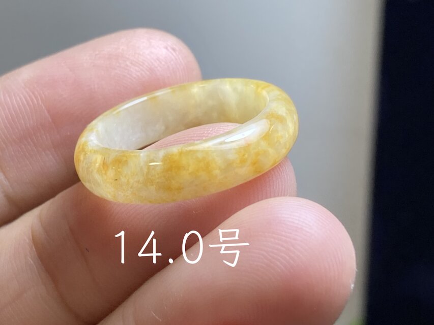 L18-173 氷糯種 黄翡翠 14.0号 ミャンマー産天然 A貨 本翡翠 くりぬき