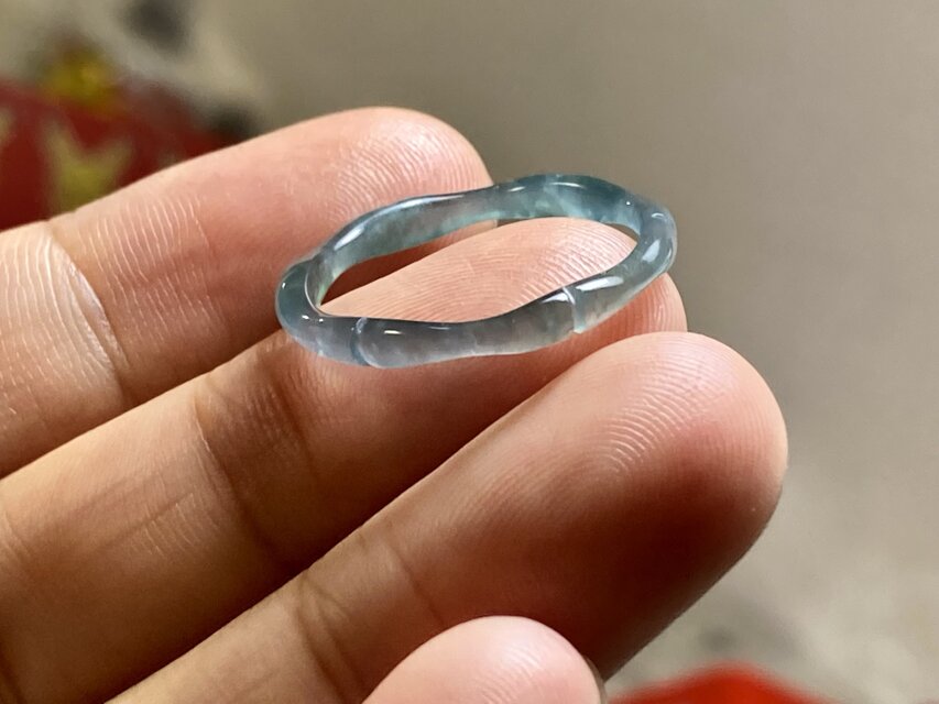 L18-180 細身 氷種 青色 18.5号 竹節 リング グアテマラ産 A貨 本翡翠