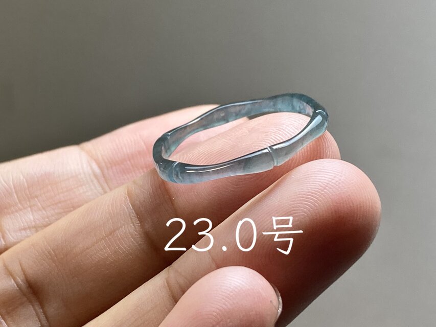 L18-187 細身 氷種 黒翡翠 墨緑 23.0号 竹節 リング グアテマラ産 A貨