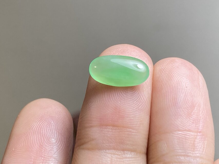 RS13-133 宝石質 氷種 若緑 ミャンマー産 天然 A貨 本翡翠 ルース