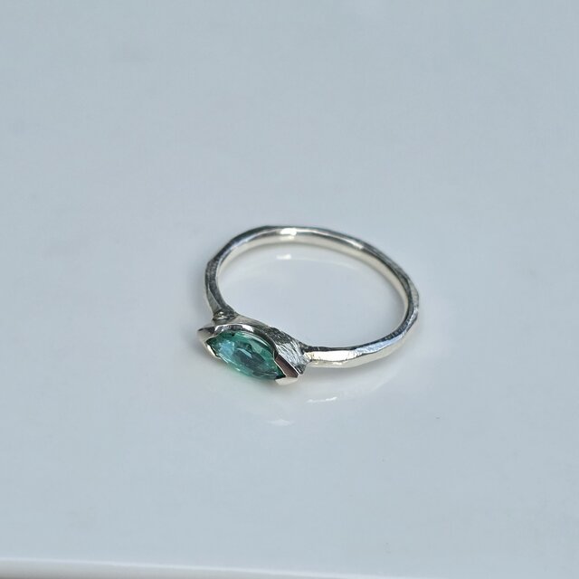 エメラルド 0.53ct マーキスカット シルバーSV925リング | iichi 日々