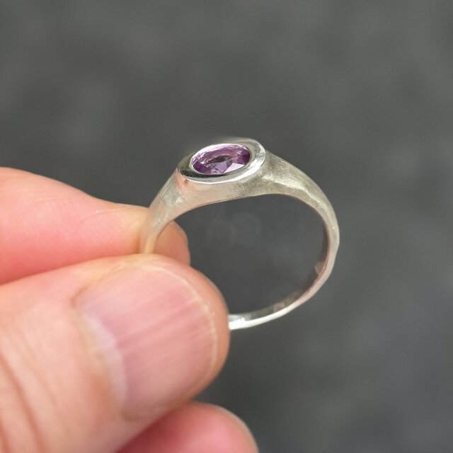 ピンク サファイア 0.6ct OV 印台 シルバーSV925リング | iichi 日々の