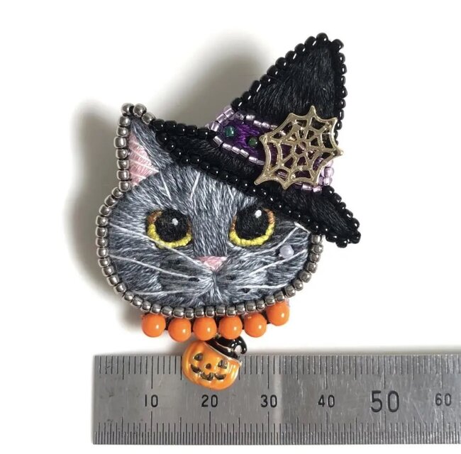 ハロウィン衣装の猫さんブローチ ブリティッシュショートヘアー】ブローチ ハロウィン 2way仕様(バッグ