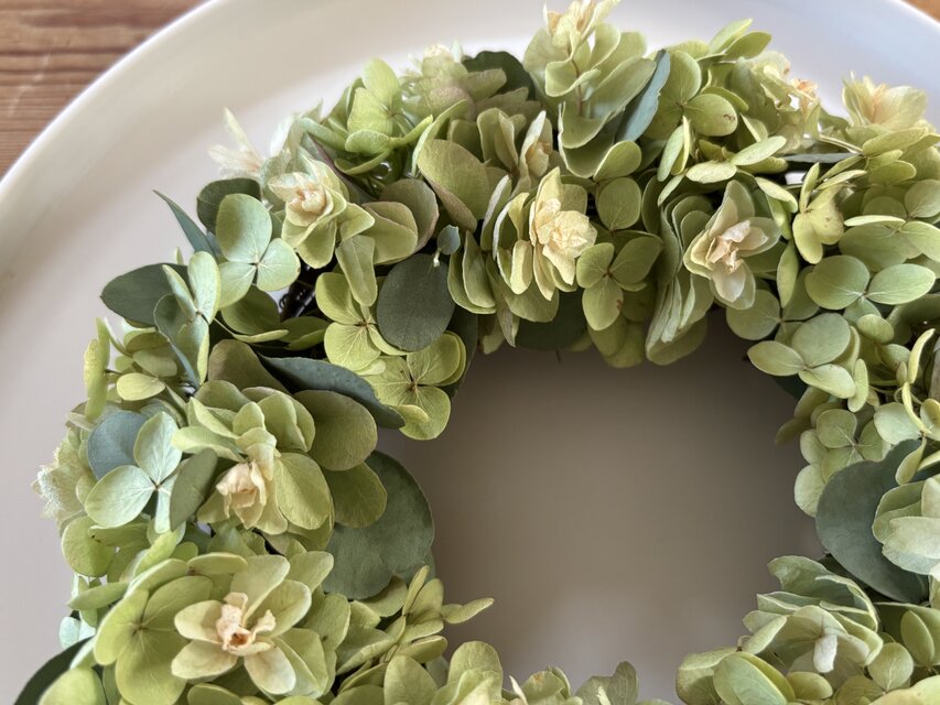 柏葉紫陽花のリース | iichi 日々の暮らしを心地よくするハンドメイド