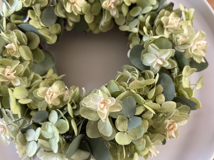 柏葉紫陽花のリース | iichi 日々の暮らしを心地よくするハンドメイド