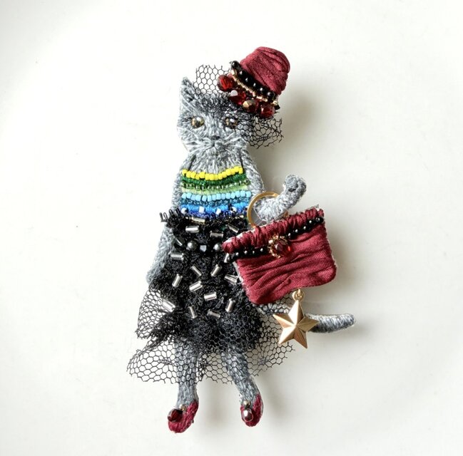 ブリティッシュショートヘアー】手刺繍 ブローチ 星とお出かけ 2way