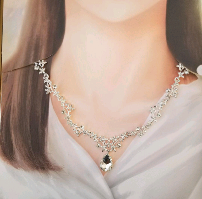 ウェディング ネックレス｜ビジュー・クリスタル｜花嫁アクセサリー