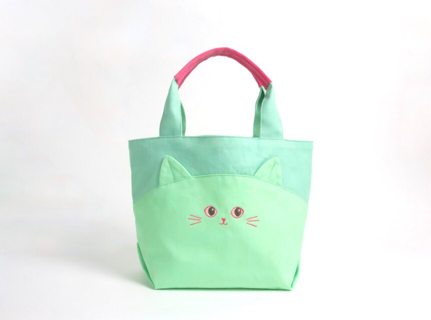 にゃんともクセになる⭐︎ ねこ ミニバッグ カラフルトート ミント
