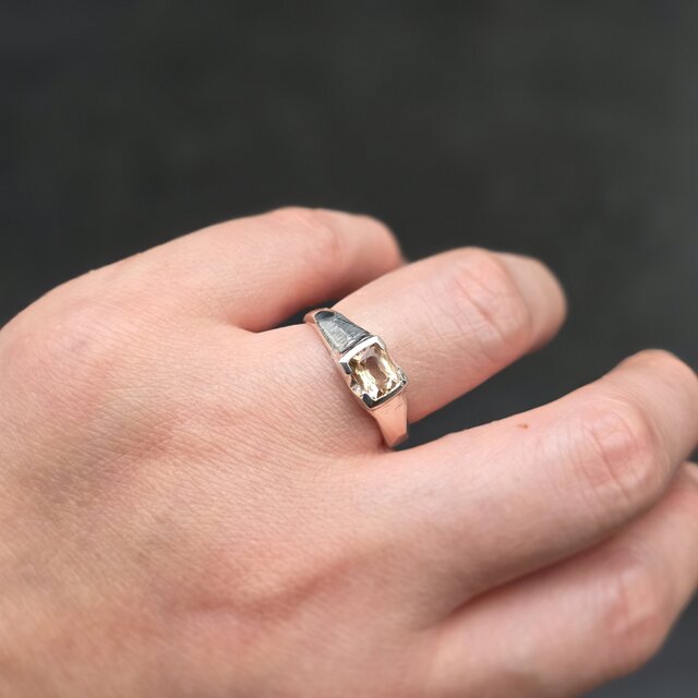 インペリアルトパーズ 1.24ct 槌目印台 シルバーSV925リング | iichi 
