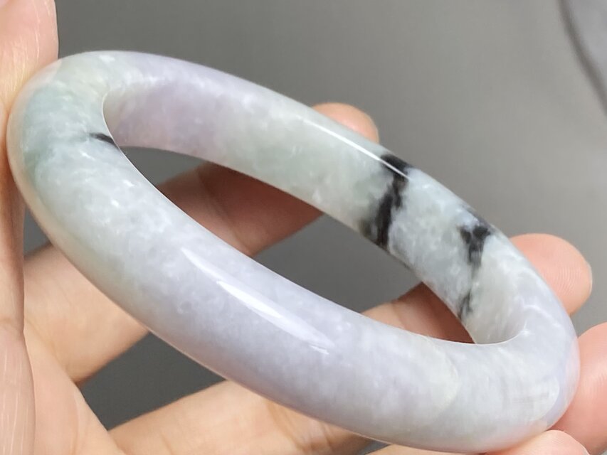 氷白色翡翠バングル 楽天市場】白 翡翠 バングルの通販