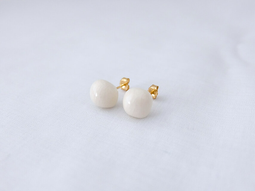 ピアス grain 白薩摩10㎜ K14GF | iichi 日々の暮らしを心地よくする