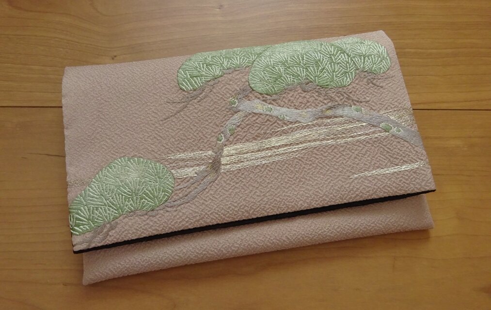 刺繍を楽しむお懐紙入れ（参） | iichi 日々の暮らしを心地よくする