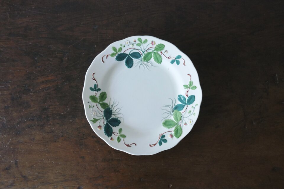Creil&Montereau 彩色 いちご レリーフ皿 平皿 クレイユエモントロー