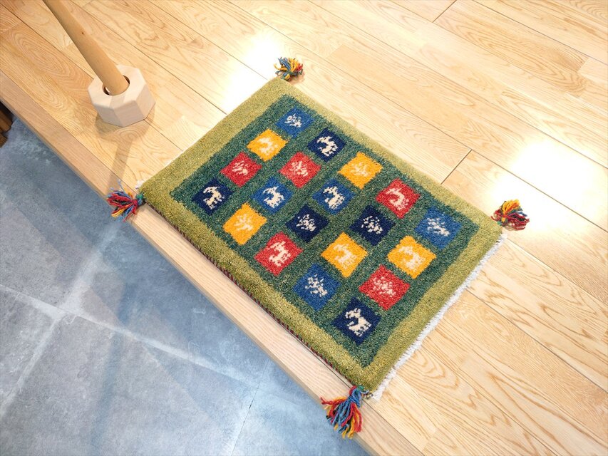ハンドメイド」ペルシャ ギャッベ 玄関マット小 ラグ 58.5x41㎝ 緑色