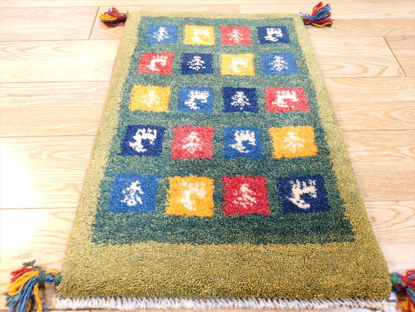 ハンドメイド」ペルシャ ギャッベ 玄関マット小 ラグ 58.5x41㎝ 緑色