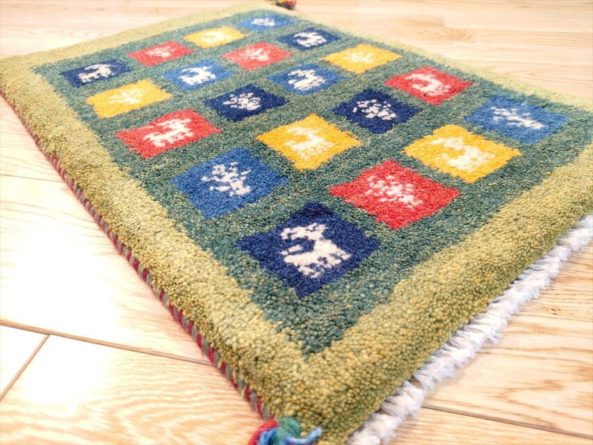 ハンドメイド」ペルシャ ギャッベ 玄関マット小 ラグ 58.5x41㎝ 緑色