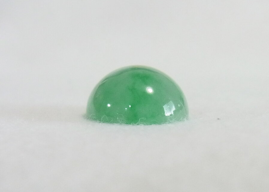 天然ジェイダイト ひすい 11.525ct 半透明緑色 中央宝石研究所鑑別書
