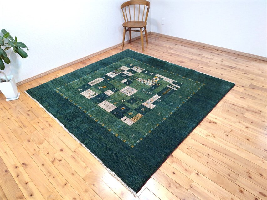 9/末迄iichi限定目玉品30%OFF】ペルシャ ギャッベ 正方形ラグ 198x193