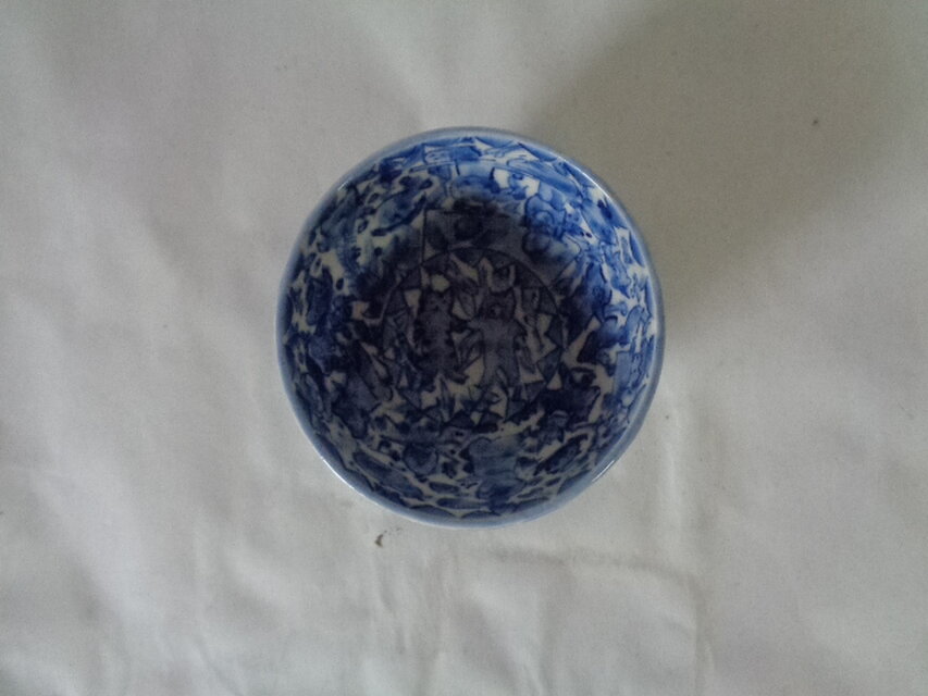 染付煎茶碗① | iichi 日々の暮らしを心地よくするハンドメイドや