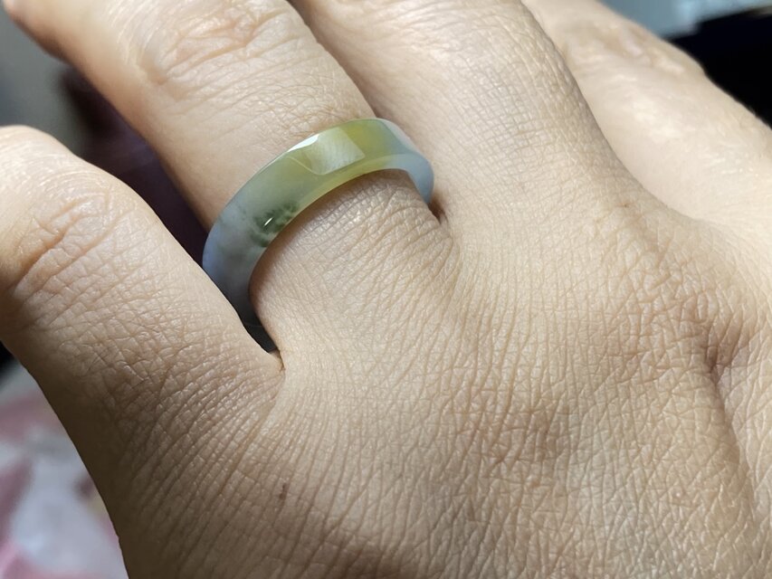 L19-40 氷糯種 黄翡翠 ラベンダー 三彩 13.5号 グアテマラ産 A貨 本