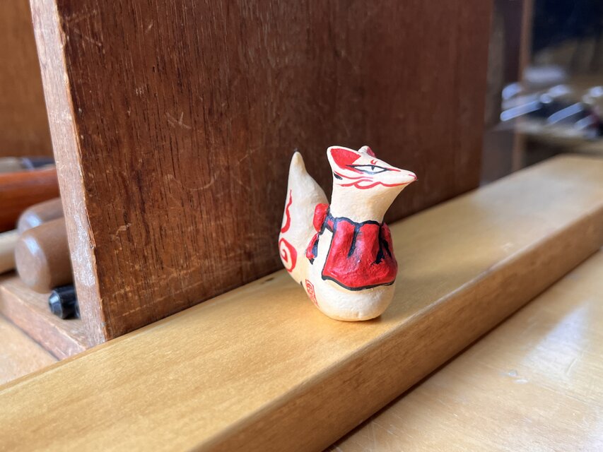 置物「狐」 | iichi 日々の暮らしを心地よくするハンドメイドや