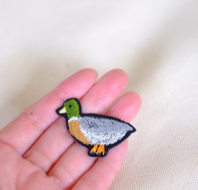 刺繍ワッペン/カモ | iichi 日々の暮らしを心地よくするハンドメイドや