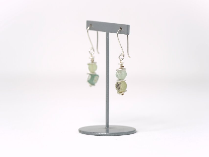 Roman grass- hooks | iichi 日々の暮らしを心地よくするハンドメイド