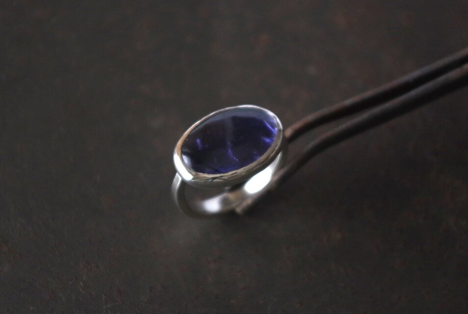 アイオライト リング | iichi 日々の暮らしを心地よくするハンドメイド