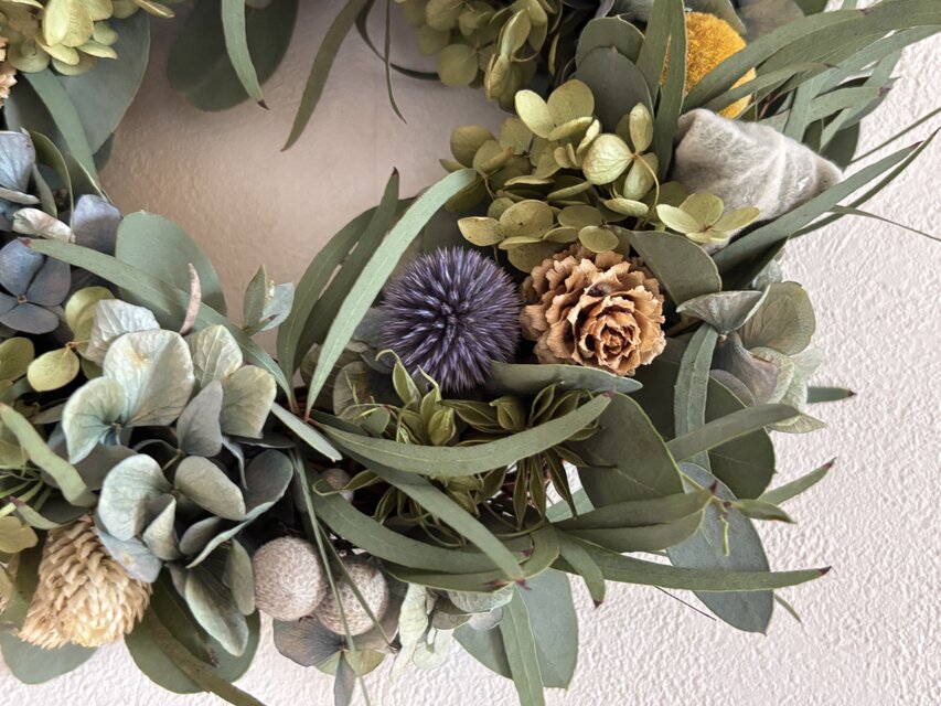 秋色紫陽花と木の実のナチュラルリース2 | iichi 日々の暮らしを