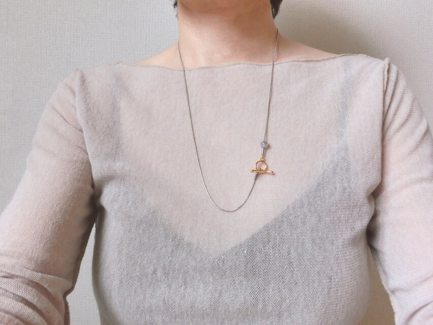 misty blue necklace | iichi 日々の暮らしを心地よくするハンドメイド