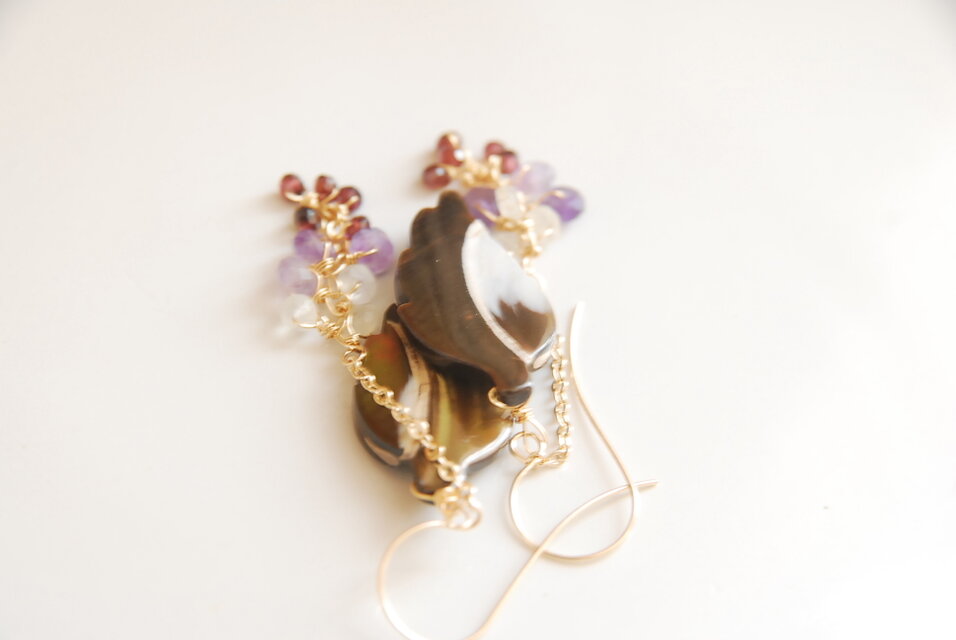 山葡萄のピアス 14kgf | iichi 日々の暮らしを心地よくする