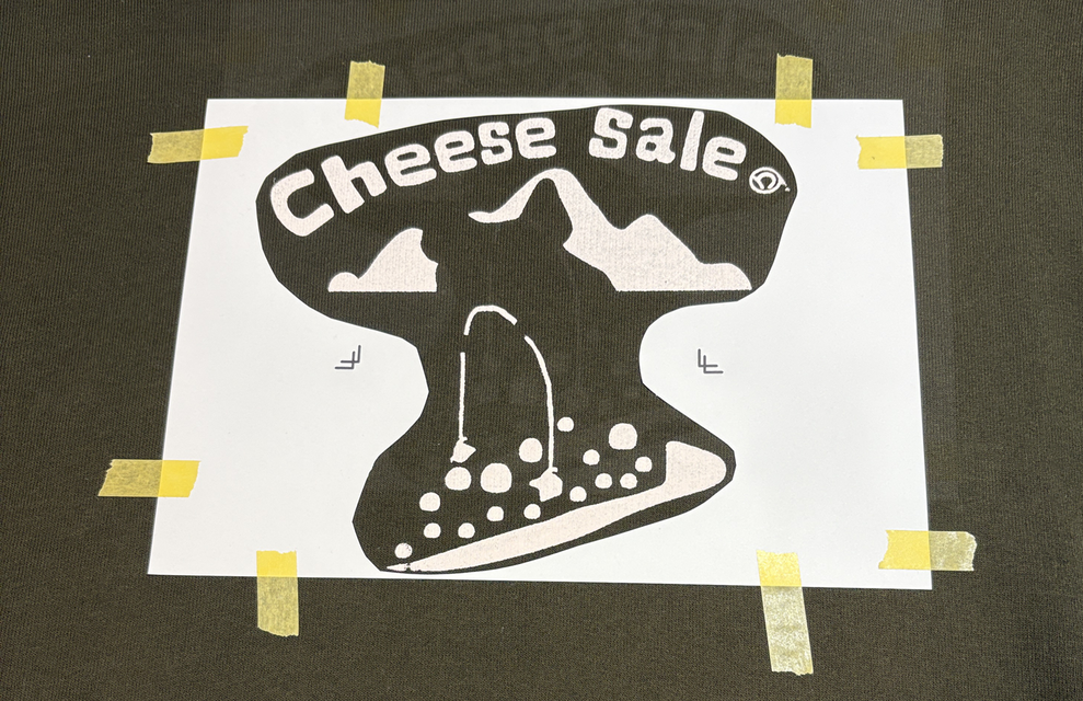 シルクスクリーンプリント「CHEESE SALE」ブラック | iichi 日々の