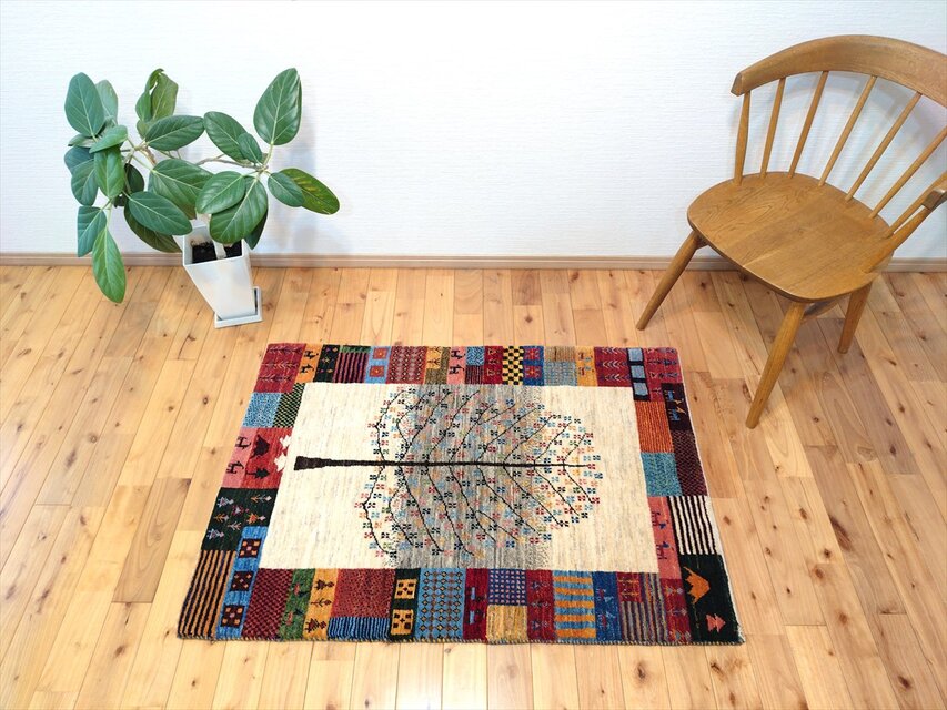 ハンドメイド ペルシャ ギャッベ カシュクリ ラグ 118×81㎝ 生命の木