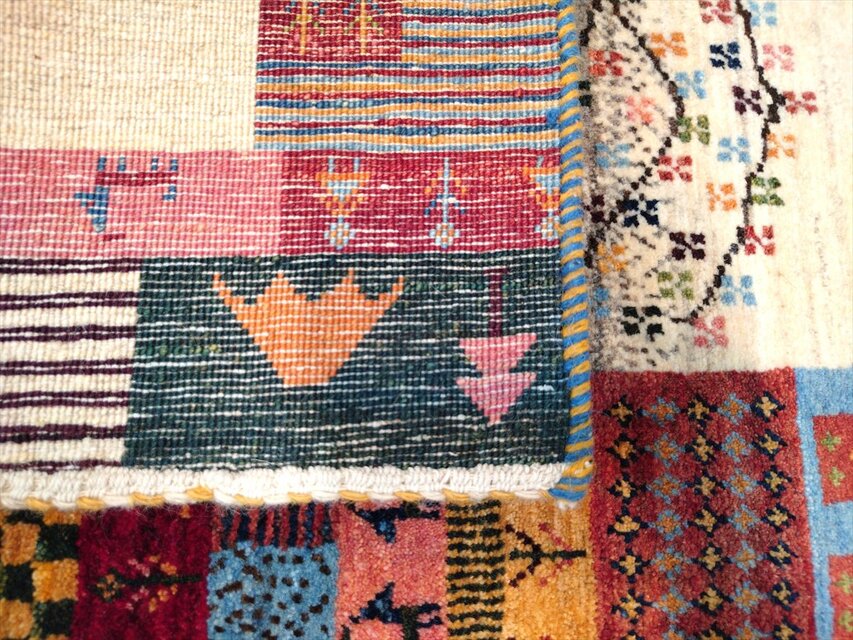 ペルシャ キャシュカイ 手作りラグ ハンドメイド ペルシャ ギャッベ カシュクリ ラグ 118×81㎝ 生命の木