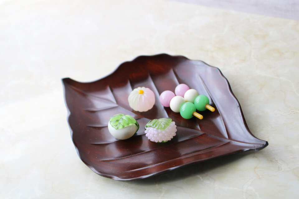 春をひとつ、召し上がれ／ガラスのお花見和菓子】☆ガラスのミニチュア