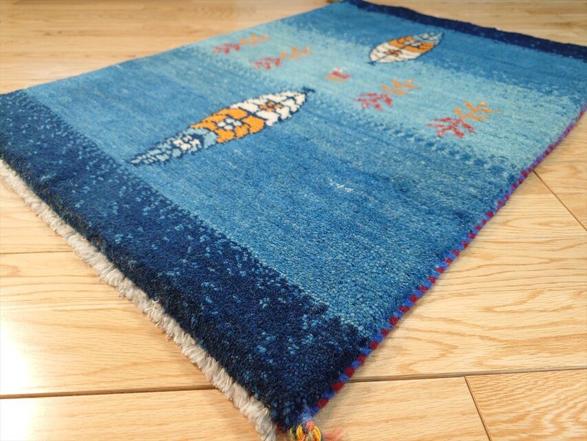 ハンドメイド ペルシャ ギャッベ 玄関マット ラグ 88x60cm ブルー 糸杉