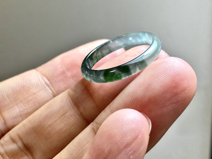 L19-46 宝石質 氷種 薄水緑・森緑 16.0号 グアテマラ産 A貨 本翡翠