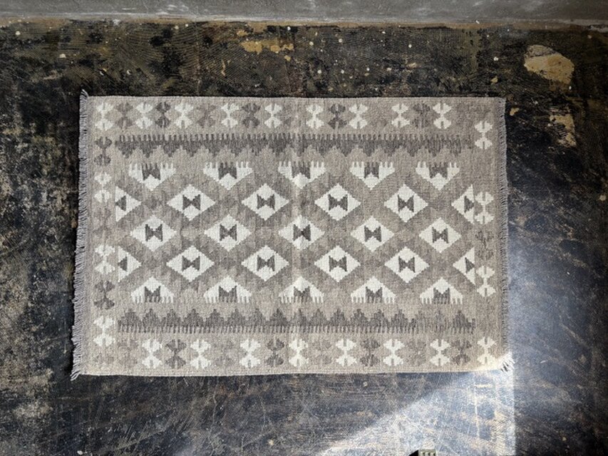 ホドラングキリム(Afghanistan) 126cm×83cm | iichi 日々の暮らしを